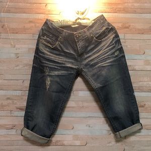 Women’s Denim mid-length shorts